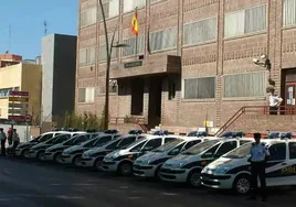 Exterior de la Comisaría de Policía Nacional de Almería.