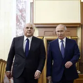 El primer ministro ruso, Mijaíl Mishustin, y el presidente, Vladímir Putin.
