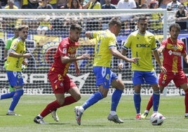 Alcaraz mantiene vivo el sueño del Cádiz ante el Getafe