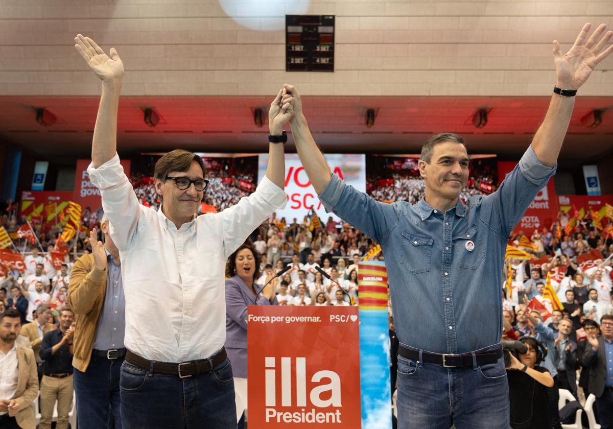 Sánchez acompañó este viernes a Salvador Illa en el cierre de campaña del PSC en Barcelona.