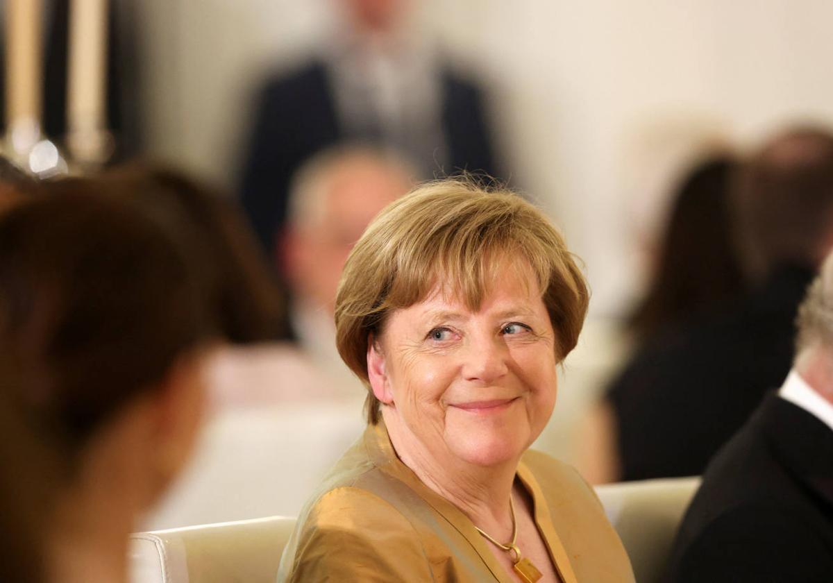 Angela Merkel dejó el poder en 2021 y desde entonces se ha retirado por completo de la vida pública.