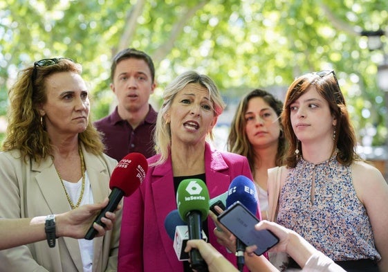 Estrella Galán, Íñigo Errejón, Yolanda Díaz y Elizabeth Duval.