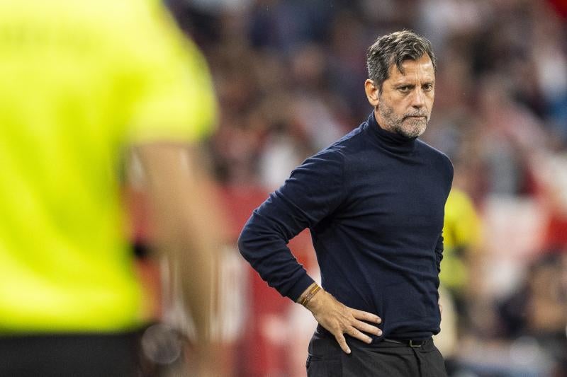 Quique Sánchez Flores durante un partido del Sevilla esta temporada.