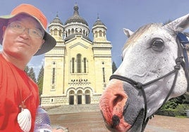 Unas y su caballo se han fotografiado en todos los rincones por los que han pasado.