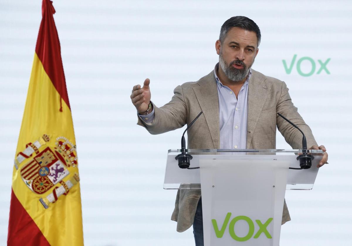 Santiago Abascal, presidente de Vox, en una rueda de prensa, este lunes