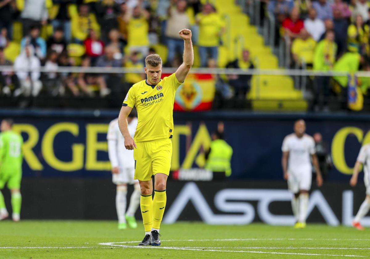 Alexander Sorloth celebra uno de sus cuatro goles al Real Madrid.