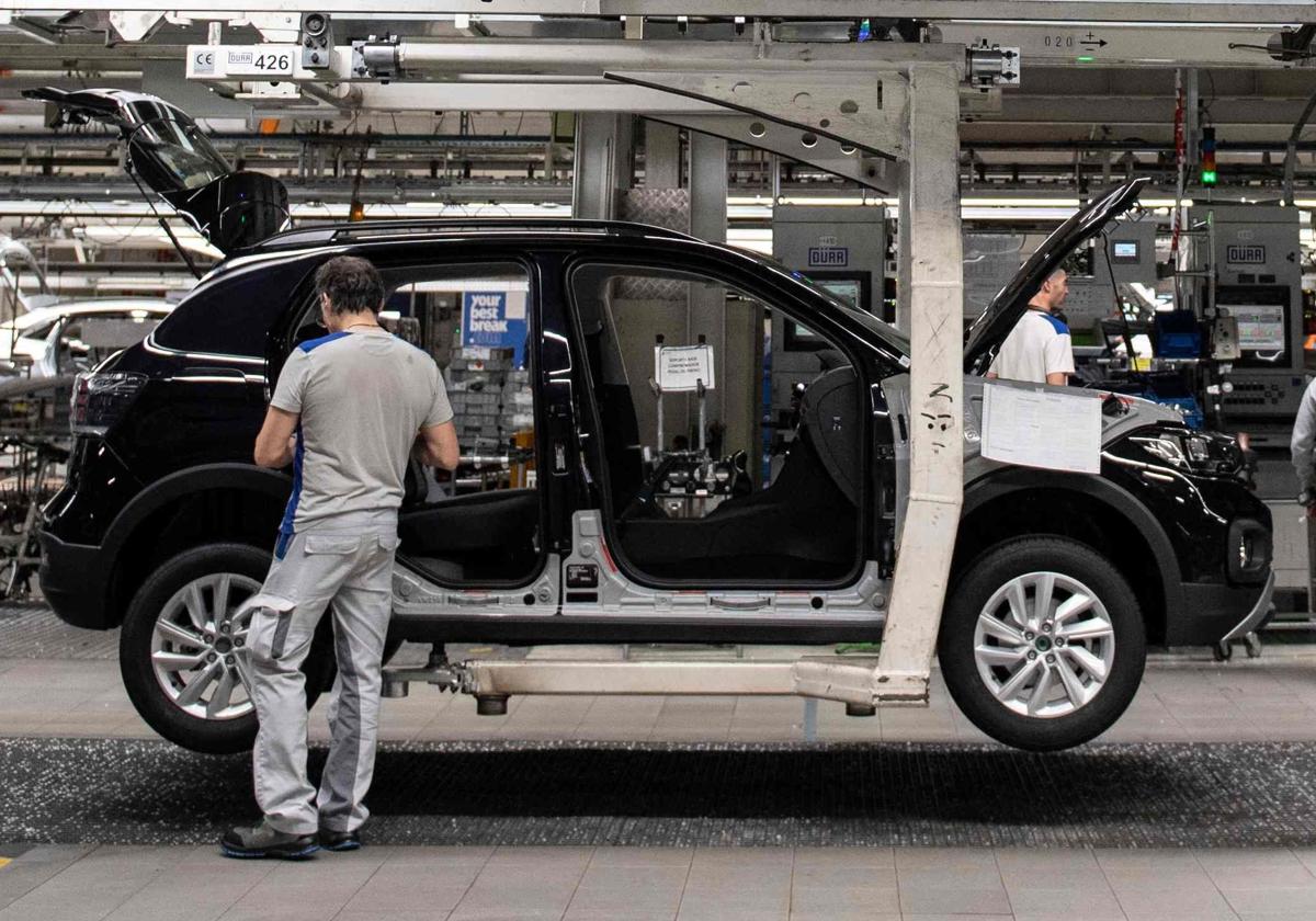 Escándalo en la industria del motor: Volkswagen, BMW y Jaguar Land Rover importaron a EE.UU. miles de vehículos con piezas chinas prohibidas en el país