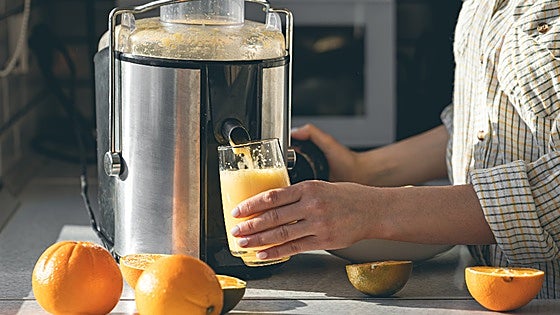 ¡Sácale todo el jugo a las mañanas con esta selección de exprimidores originales!