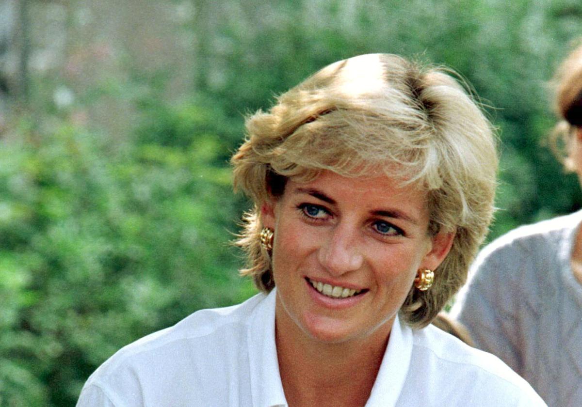 A subasta los vestidos más icónicos de la princesa Diana