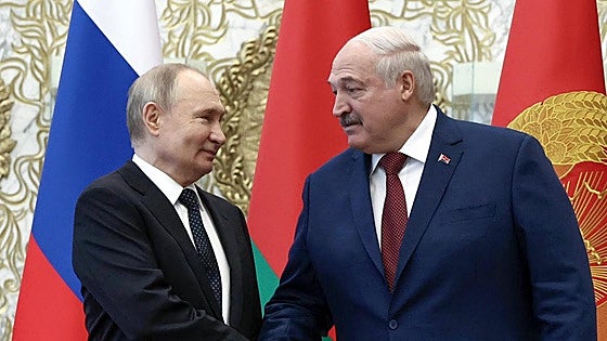 Bielorrusia abandona el tratado que limita el uso de armas convencionales en Europa