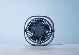 Refréscate mientras trabajas o juegas con estos ventiladores de escritorio