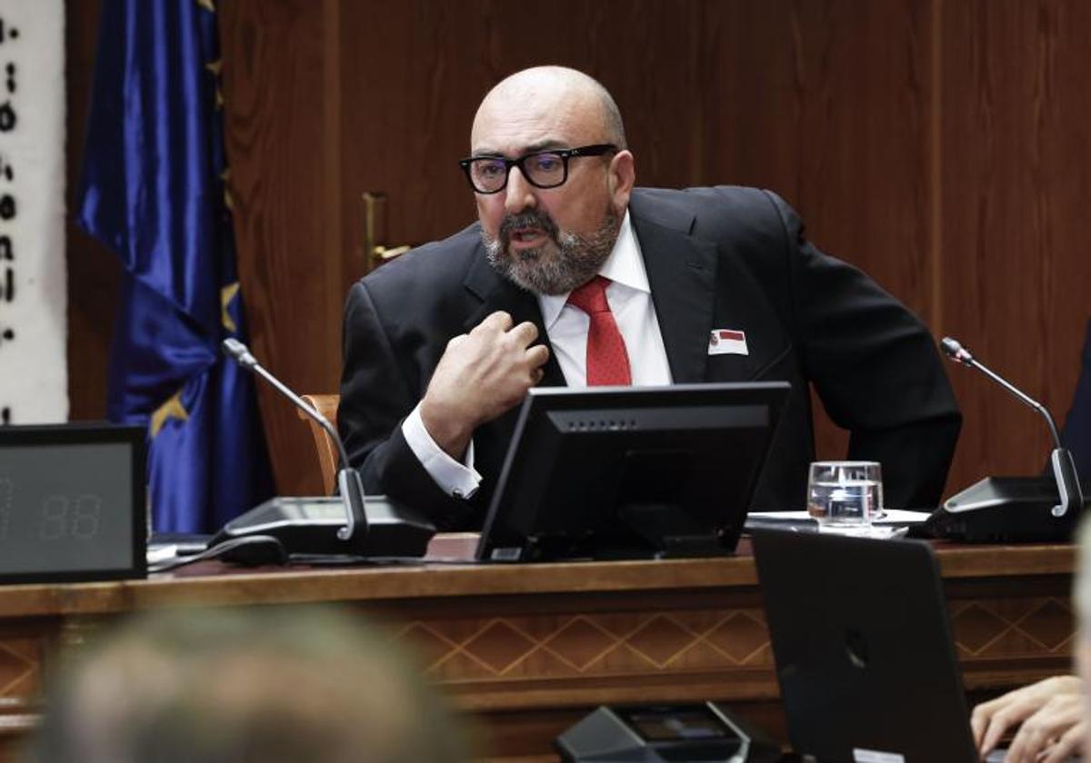 Koldo García compareciendo en la comisión parlamentaria del Senado.