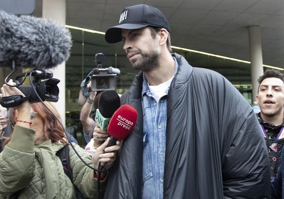 El futbolista Gerard Piqué, a su salida del Juzgado tras firmar esta mañana el acuerdo sobre la custodia de sus hijos.