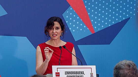 Ayuso pide a Feijóo «no caer en los errores de las generales» de cara al 9-J