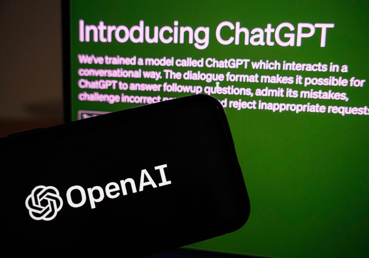 Imagen de ChatGPT y OpenAI.