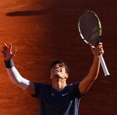 Alcaraz remonta para jugar su primera final de Roland Garros contra Zverev