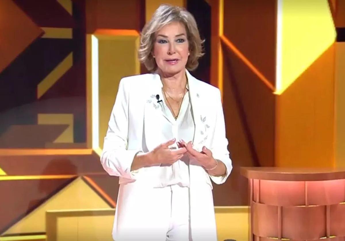 Ana Rosa Quintana, figura televisiva destacada al frente de su 'Tarde AR'.