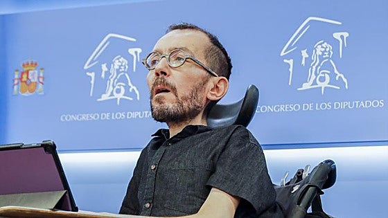 Una juez abre diligencias contra Echenique por un tuit sobre abusos en la Iglesia