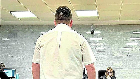 Condenan a 21 años al hombre que intentó quemar viva a su novia en Bilbao