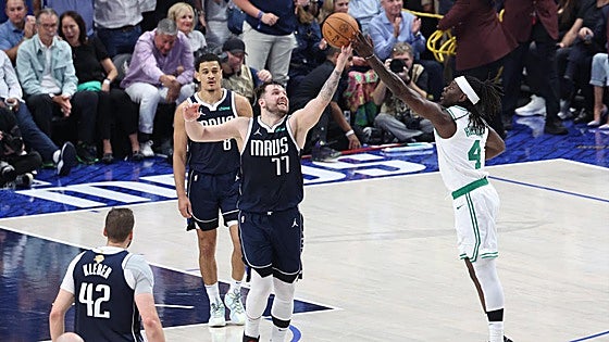 Doncic aferra a los Mavericks al milagro y deja viva la final de la NBA