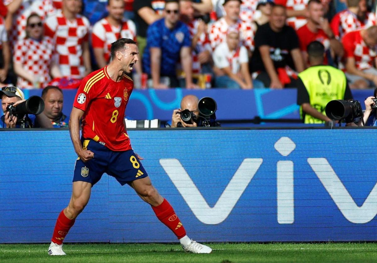 Fabián Ruiz celebra el gol que marcó ante Croacia.