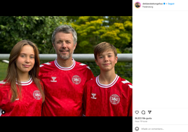 Federico de Dinamarca junto a sus dos hijos pequeños, los mellizos Vincent y Josephine, en Instagram.