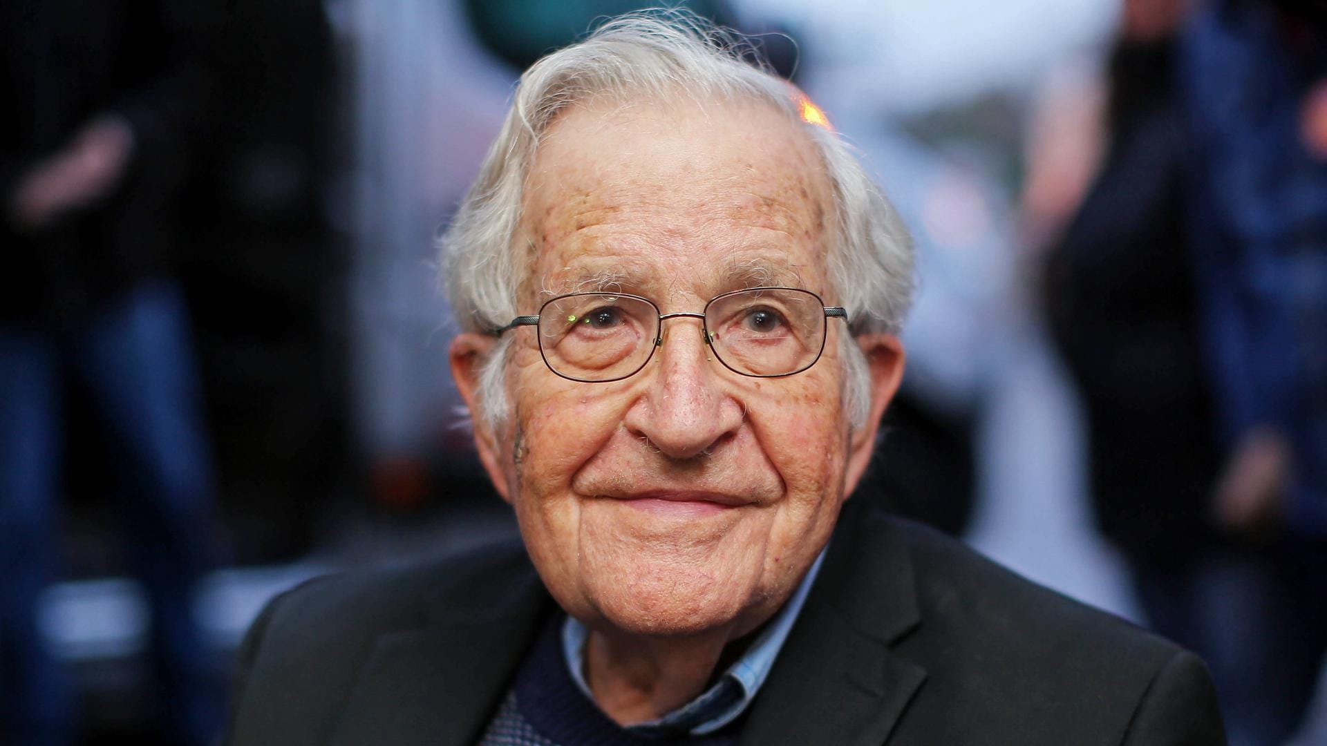 L’écrivain Noam Chomsky, à la santé délicate