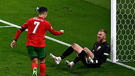 Cristiano mostró su lado provocador y antideportivo ante los checos