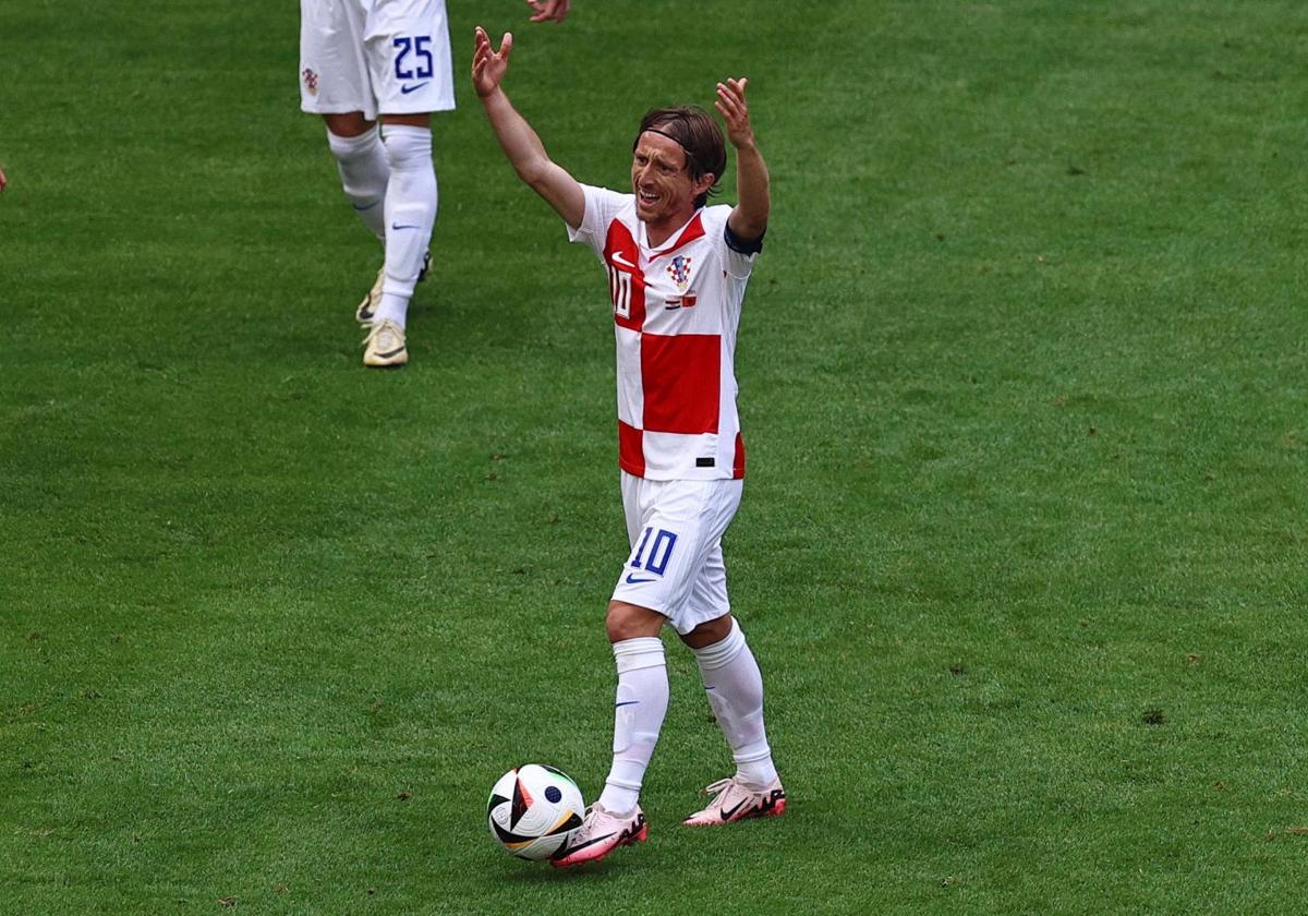 Luka Modric, durante el duelo entre Croacia y Albania.