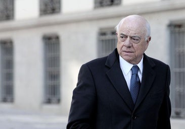 Francisco González y BBVA irán a juicio por los espionajes ilegales de Villarejo