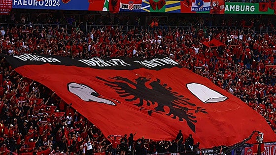 La UEFA expedienta a croatas y albaneses por «conductas racistas y discriminatorias»