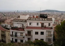 Un edificio ocupado en Barcelona.