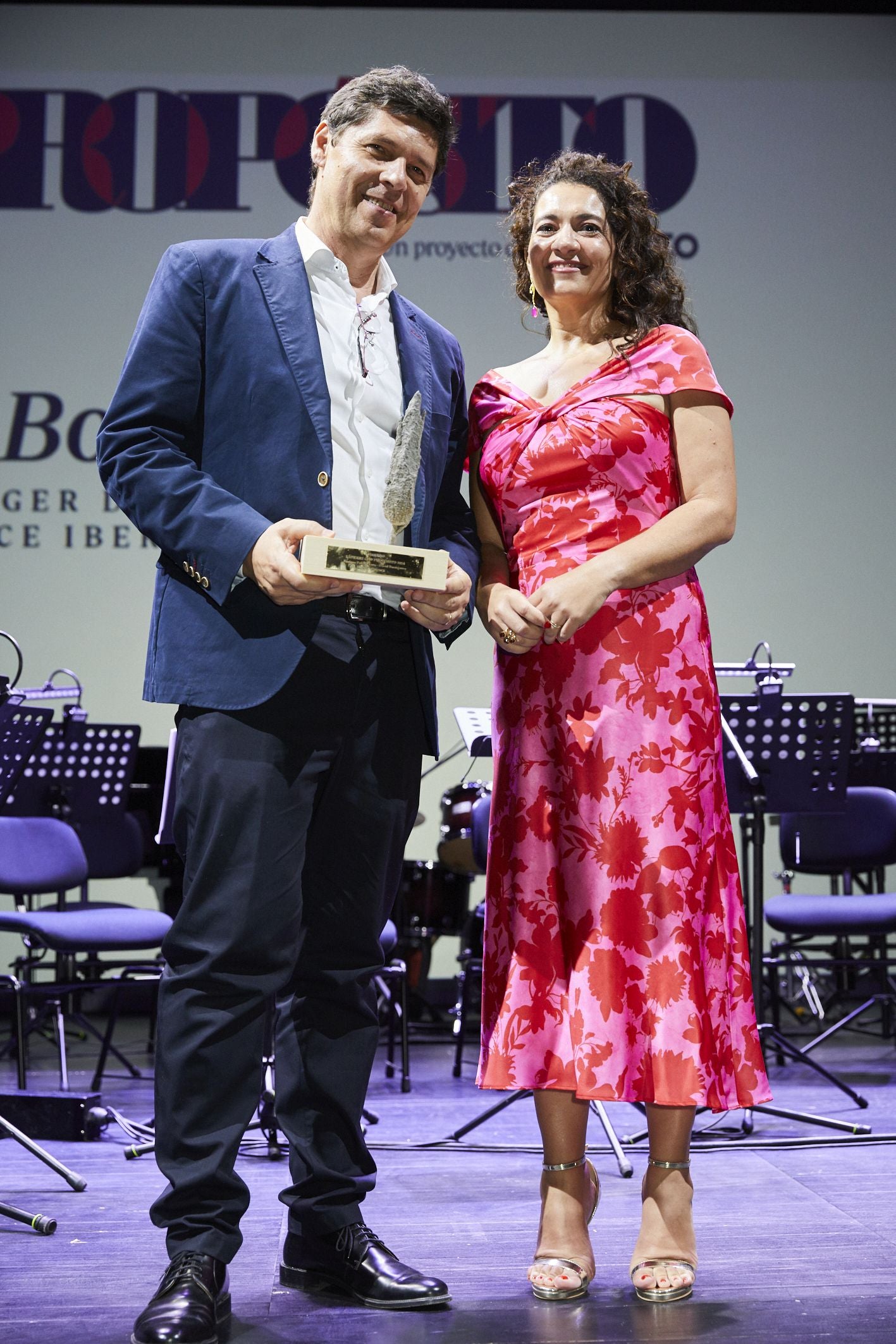 David Borreguero, senior manager de RR HH de Salesforce Iberia, con Lorena Rodríguez Barreal, directora general de Recursos Humanos. y Organización de Vocento