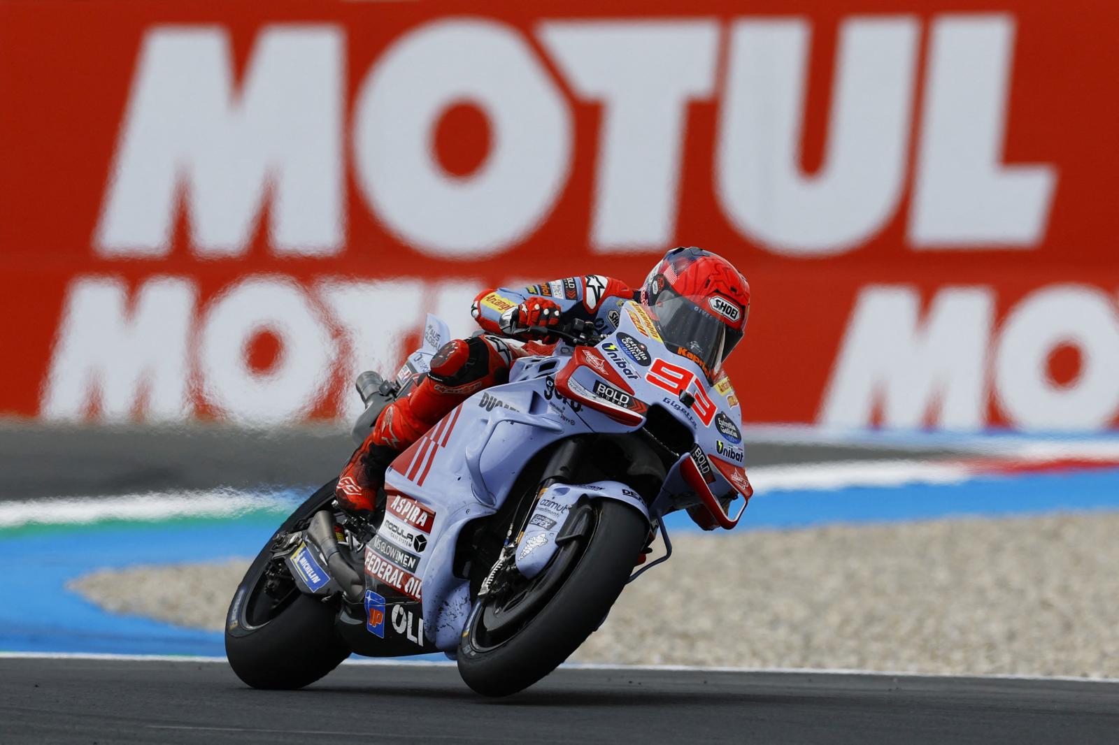 Marc Marquez durante la carrera en Assen