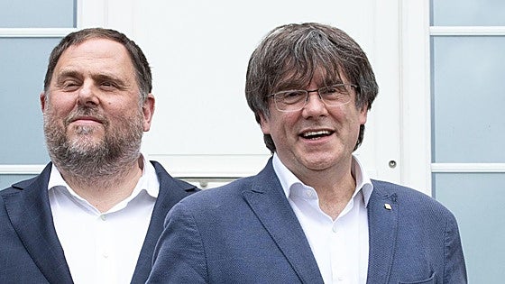 Puigdemont mantiene que volverá para la investidura pese al riesgo de detención