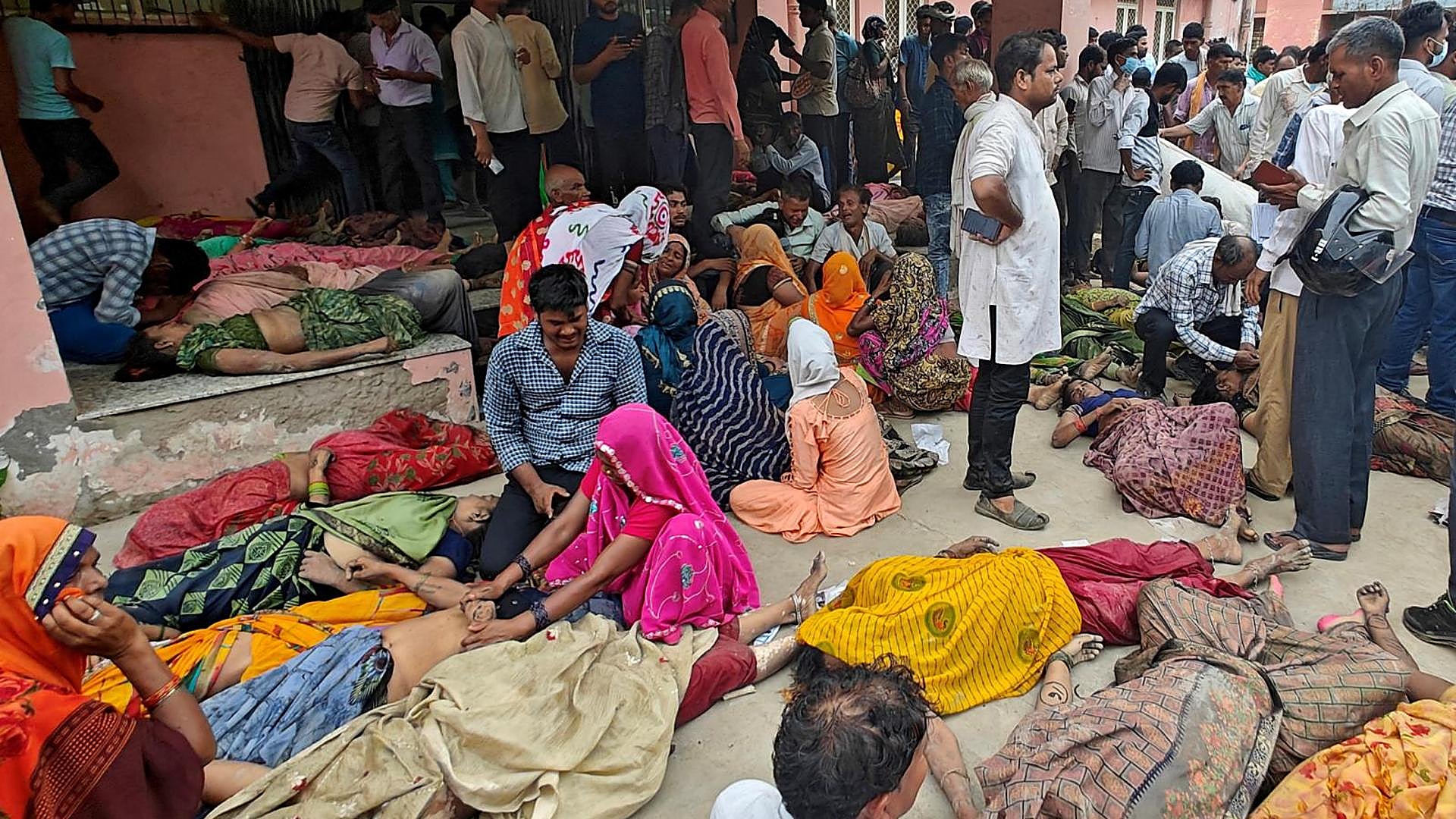 インドで大混雑、100人以上死亡