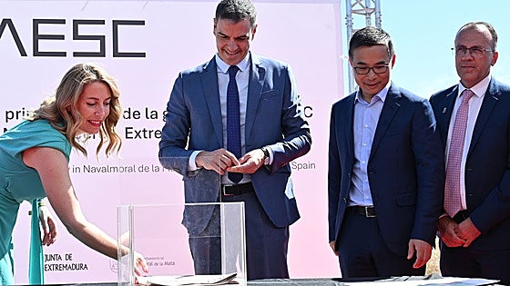 La fábrica china de baterías Envision inicia su construcción en Cáceres