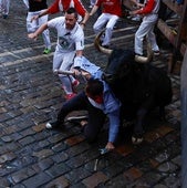 Los Cebada Gago provocan escenas de pánico en el segundo encierro de San Fermín