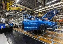 En España se produjeron 2,4 millones de vehículos en 2023.