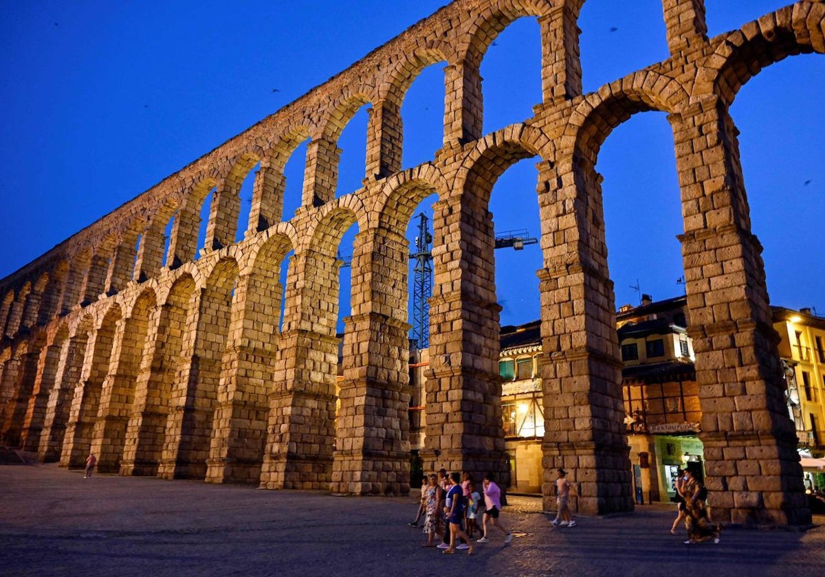 Acueducto romano de Segovia, ciudad Patrimonio de la Humanidad.