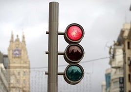 En un futuro cercano podríamos ver un nuevo color en los tradicionales semáforos