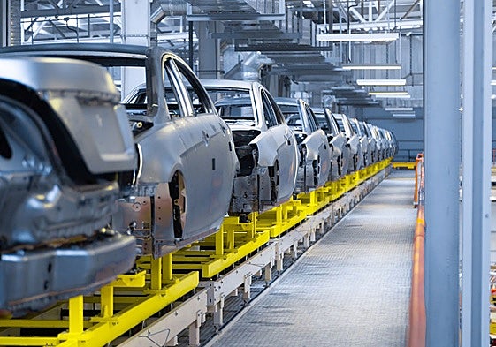 La producción de vehículos ha alcanzado las 1.332.196 unidades en los primeros seis meses del año