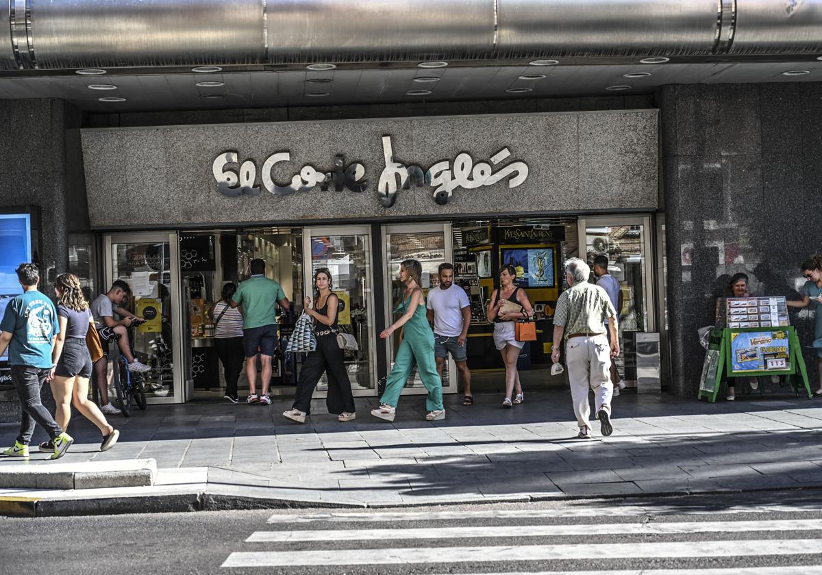 Entrada de El Corte Inglés