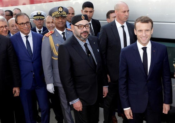 Emmanuel Macron y el rey de Marruecos, Mohamed VI, en una imagen de archivo.