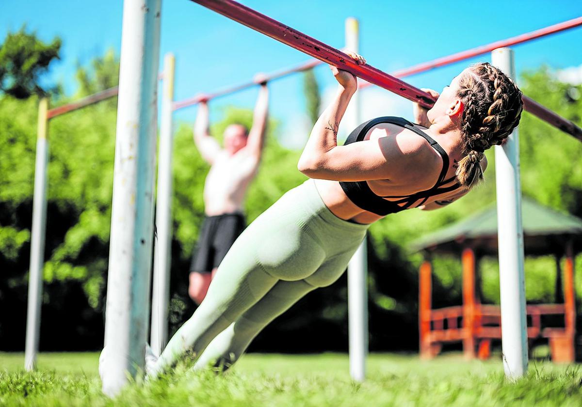 El entrenamiento 'ultrasencillo' para ponerse fuerte en verano