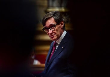 Salvador Illa, investido presidente de la Generalitat a pesar de los intentos de boicot de Puigdemont