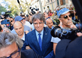 Puigdemont, ante sus fieles: «En un país donde las amnistías no amnistían no nos interesa estar»