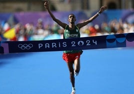 Tola acaba con el sueño olímpico de Kipchoge y Bekele