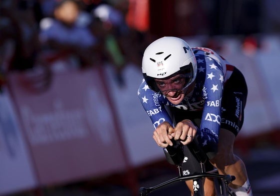 Brandon McNulty, durante la contrarreloj que abrió la Vuelta a España 2024.