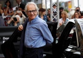 El director británico Ken Loach llega al hotel María Cristina en San Sebastián.